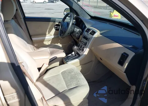 2005 Chevrolet Equinox Ls from USA, damaged, VIN 2CNDL13F256118740